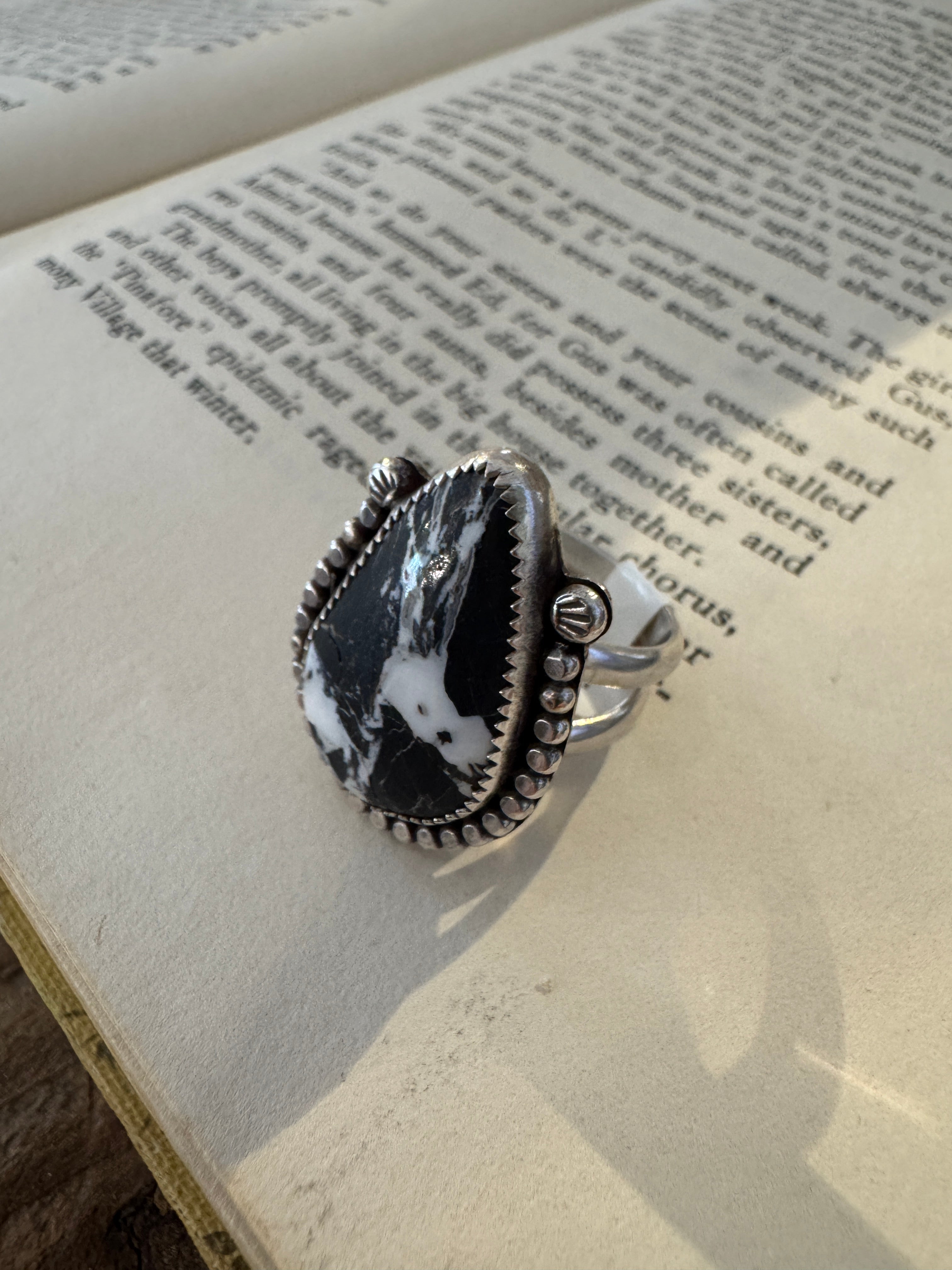 NS815 White Buffalo & Sterling