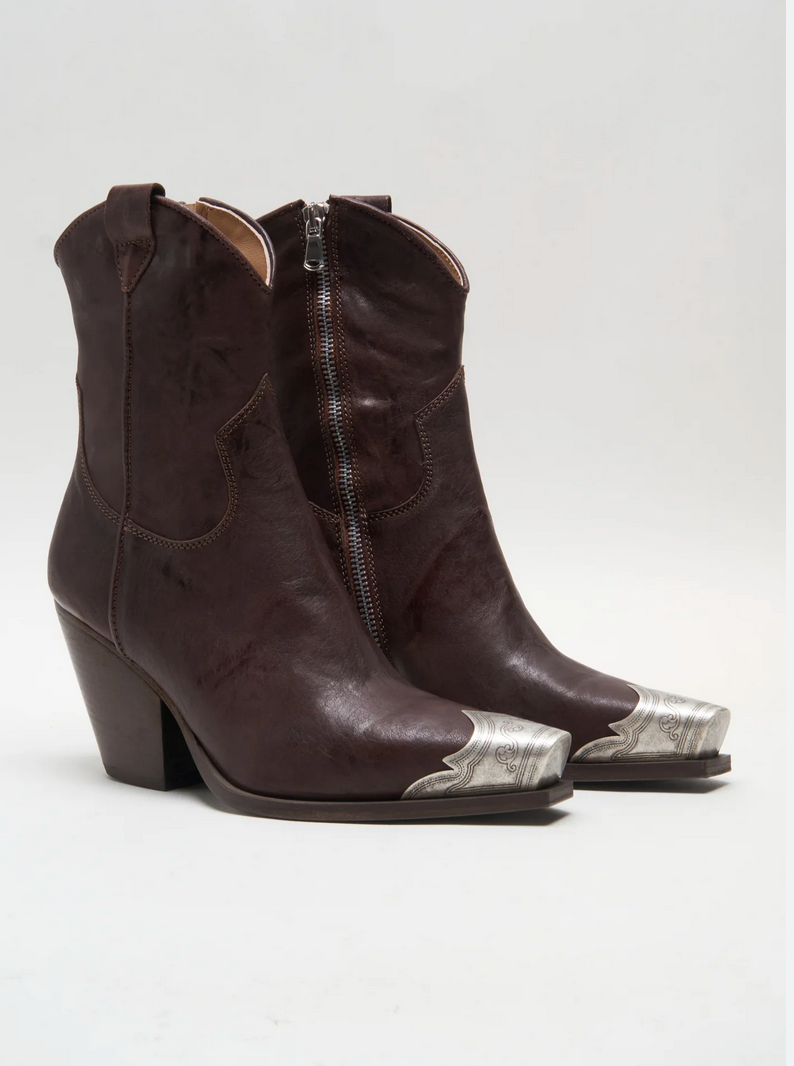 Brayden Western Boot – Plenty Boutique