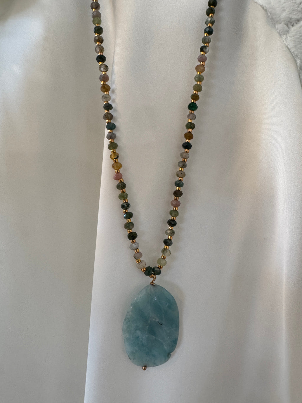 SN4500-Amanzonite/GoldStone/Necklace