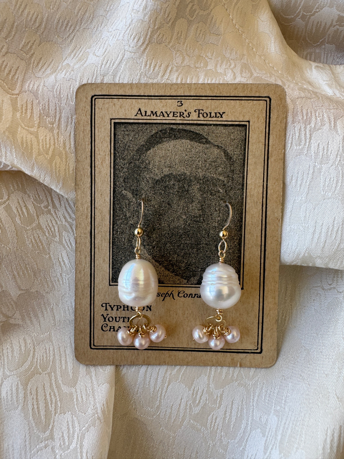 JE4741 Gold Fill & Pearls