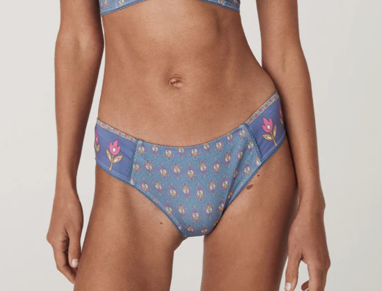 Chateau Brief