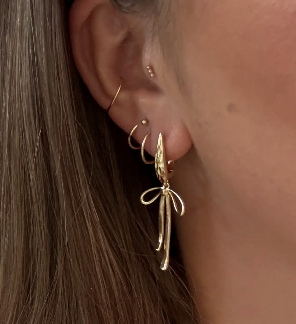 Taryn Hoops