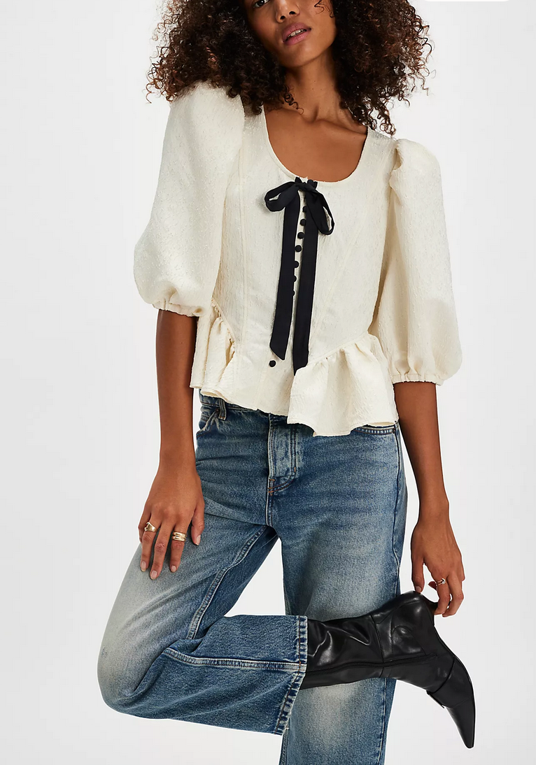Pamela Bow Top