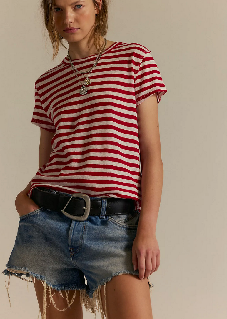 Nora Tee
