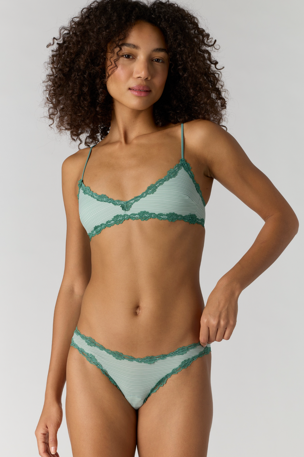 charlie v bralette