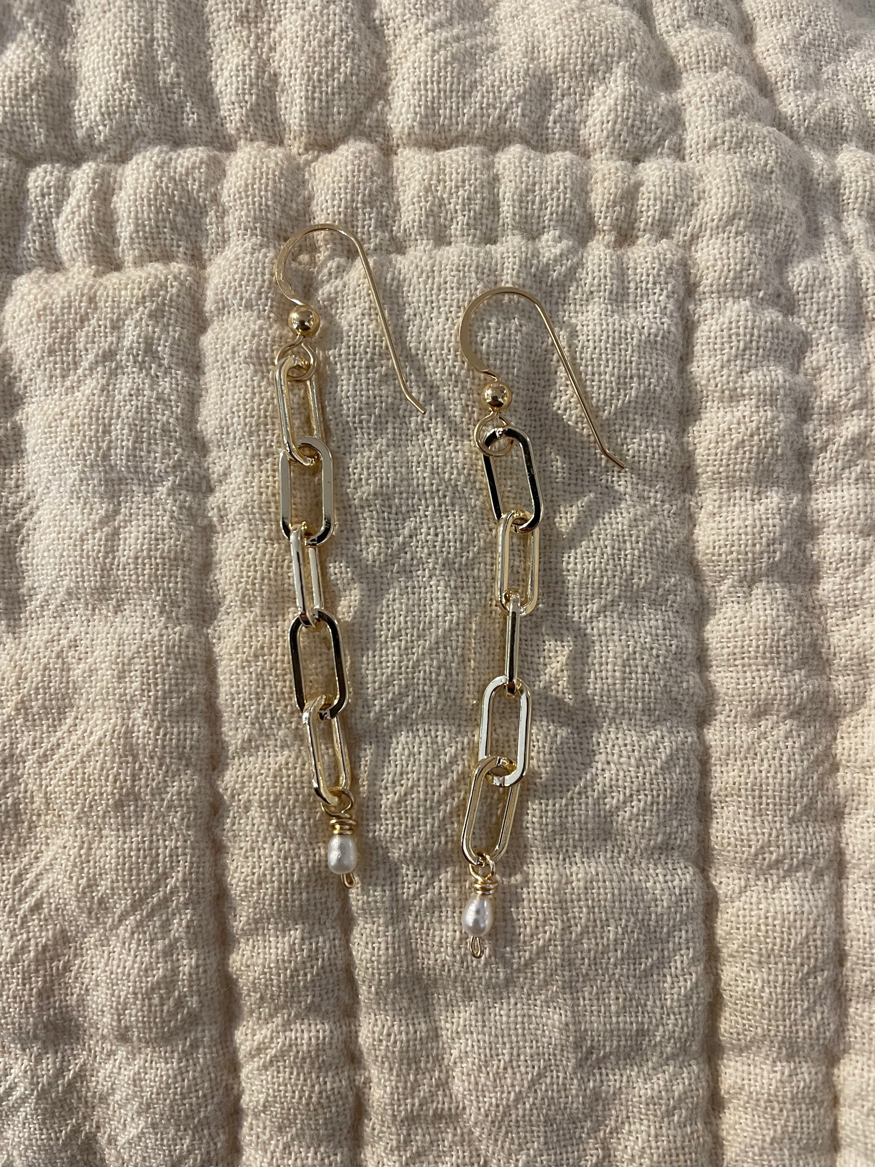 JE4076 Paperclip GF Chain W/Pearl Drop